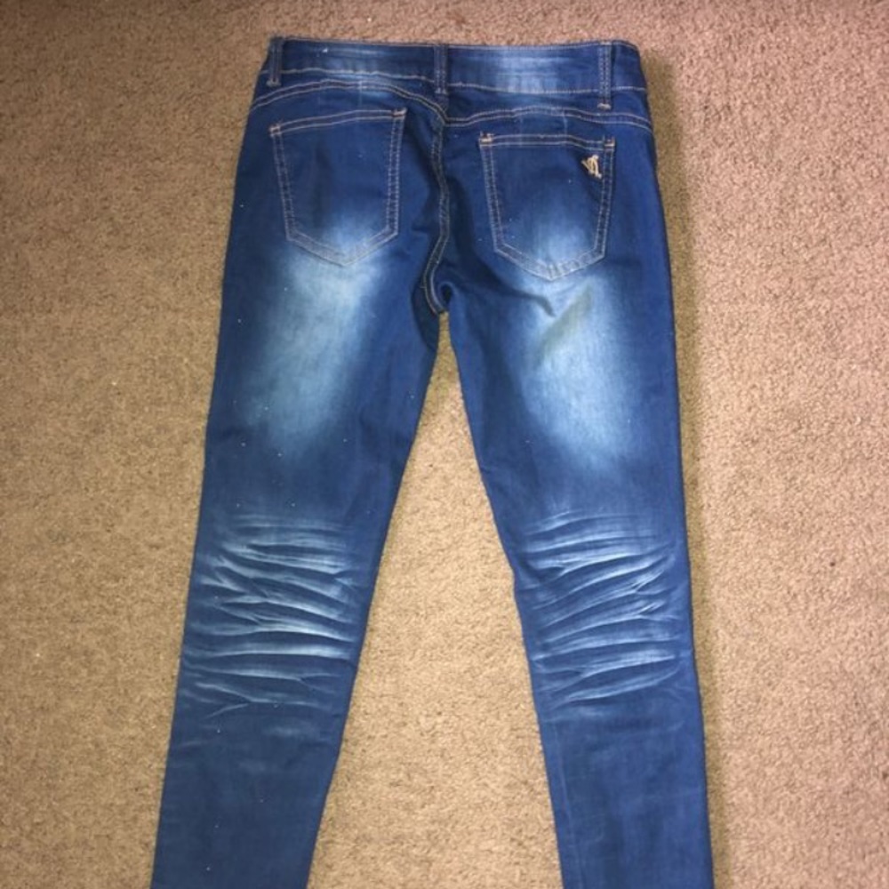 VIP jeans - Picture 2 of 3